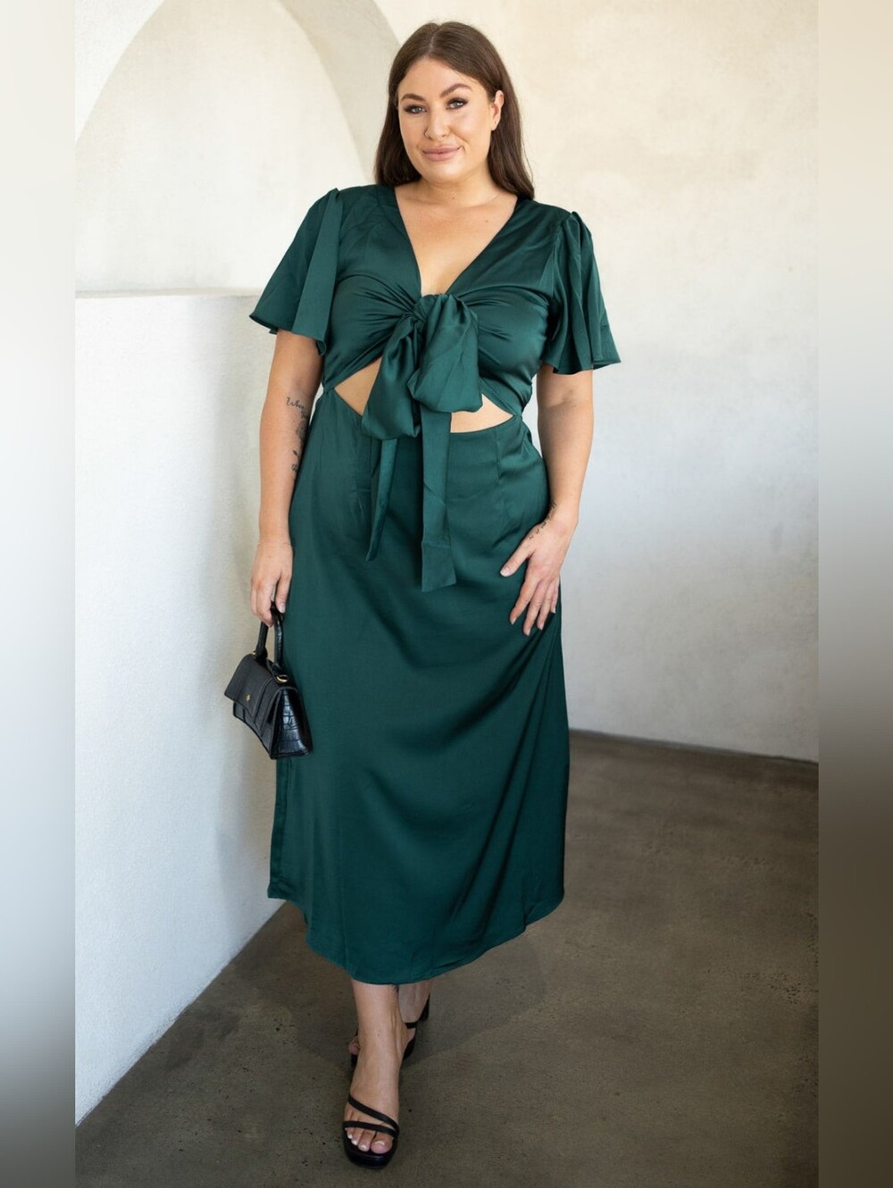 🌿 By Amica Roza Short Sleeve Maxi Dress - Emerald Green Plus-Size 🌿